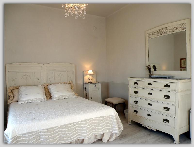 Deluxe Family Suite image 2