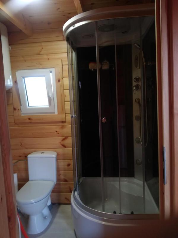 Two-Bedroom Chalet image 2