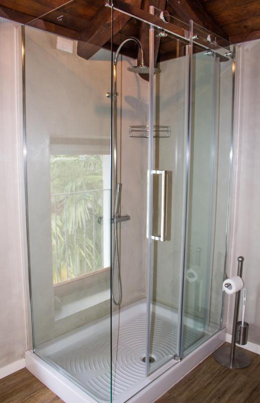 Quadruple Room - Attic image 4