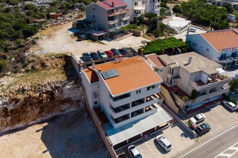 Apartment with Sea View image 4