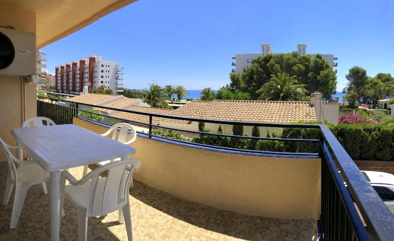 Apartment with Sea View image 4