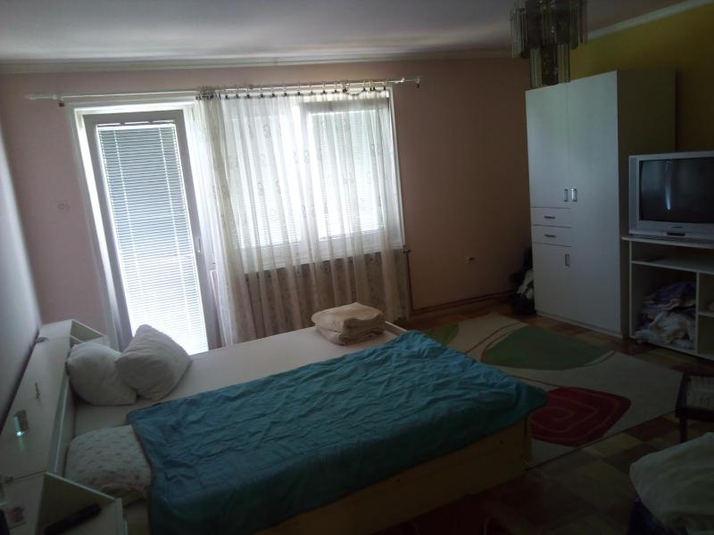 Double Room with Balcony image 1