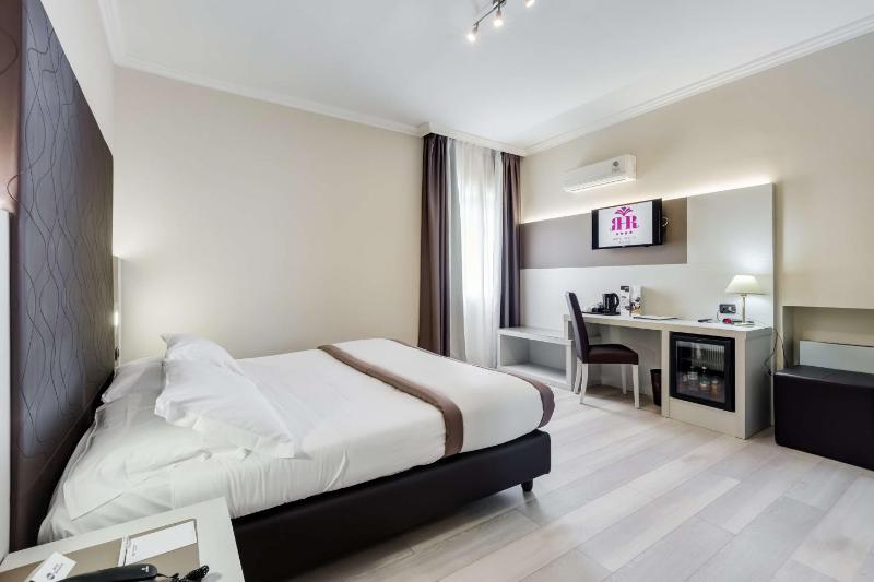 Standard Queen Room image 1