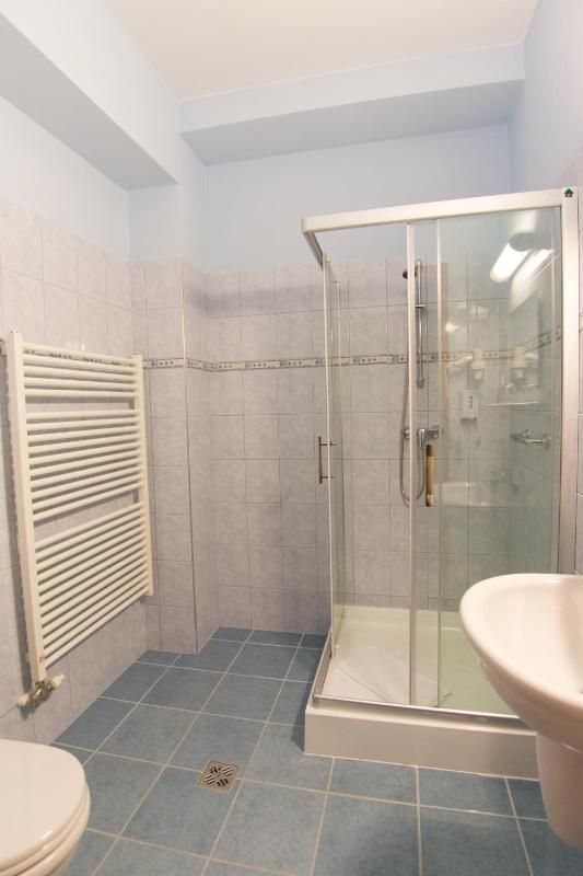 Deluxe Double Room with Kitchenette image 2