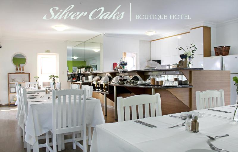 Silver Oaks Boutique Hotel - image 8