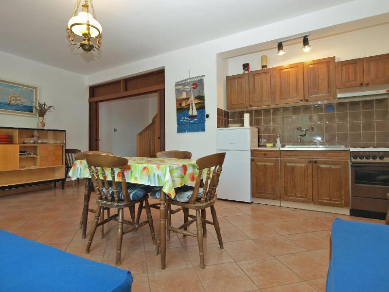 Apartment image 2