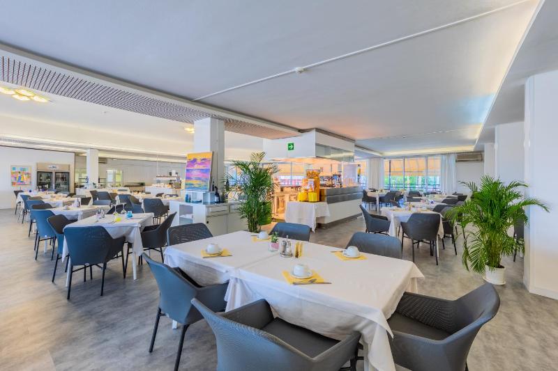 Marina Palace Hotel 4 stelle S - image 37