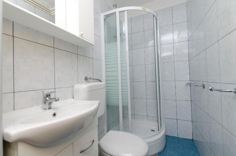 Double Room image 3