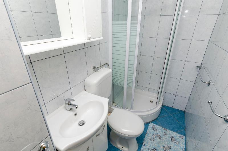 Double Room image 2