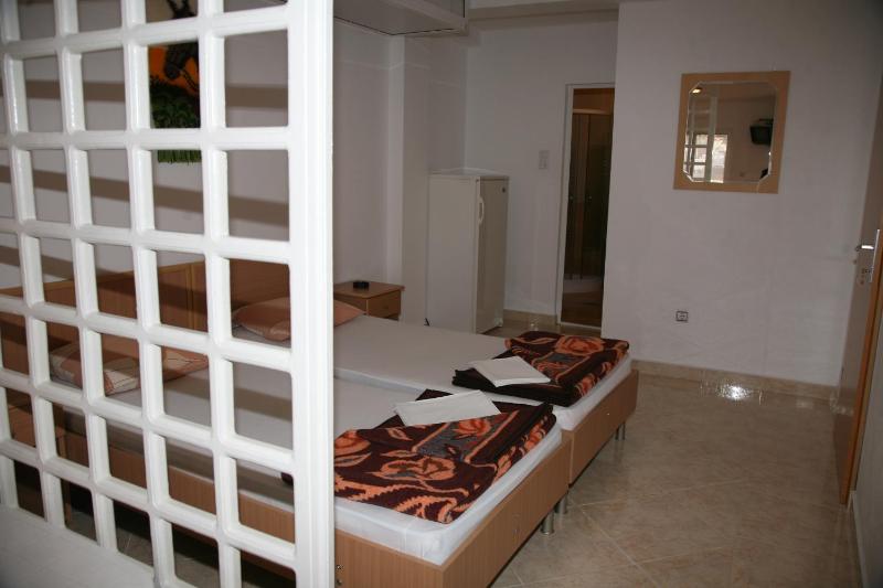 Studio with Balcony and Sea View (4 Adults) image 3
