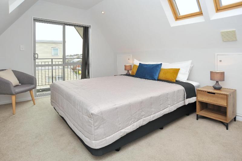 Regents Villas - Christchurch Holiday Homes - image 5