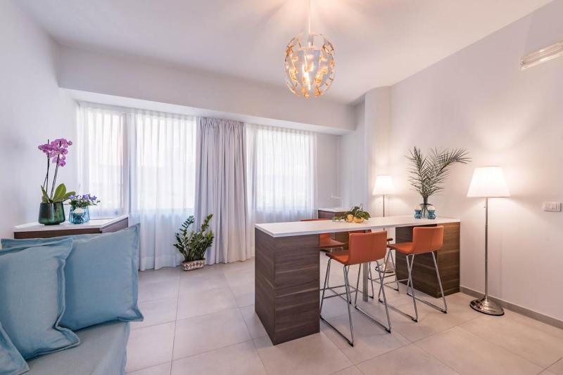 Deluxe Apartment image 3