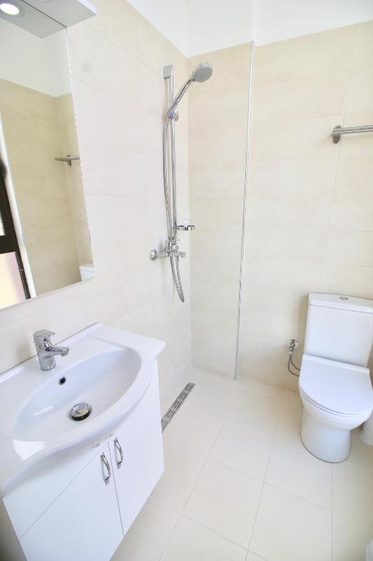 Deluxe Triple Room image 2