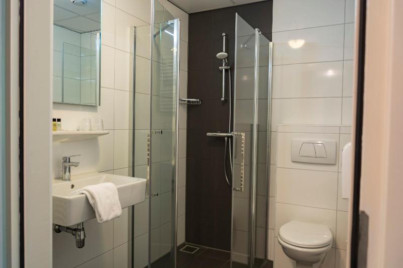 Double Room with Terrace image 2