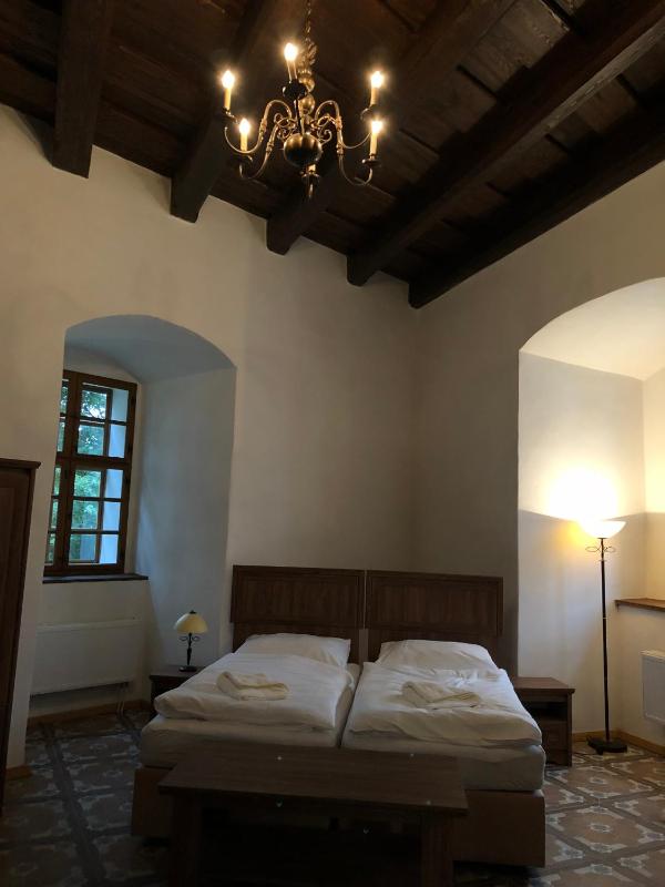 Large Double Room image 2