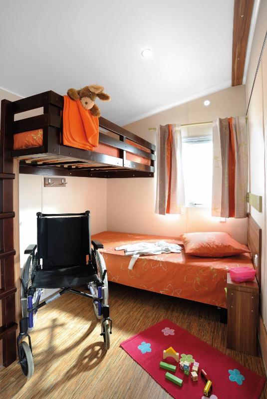 Two-Bedroom Bungalow (3 Adults) Helios  - Disability Access image 3