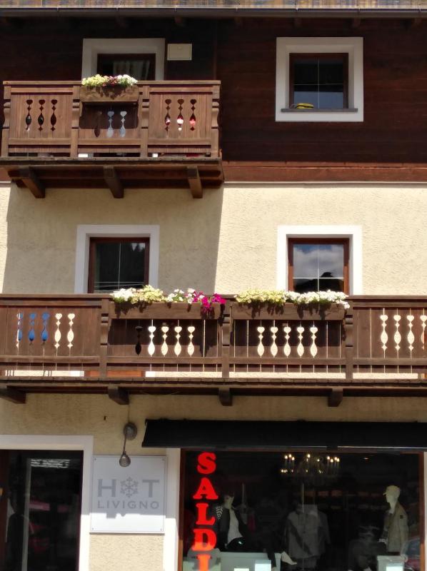Mery Livigno - image 12