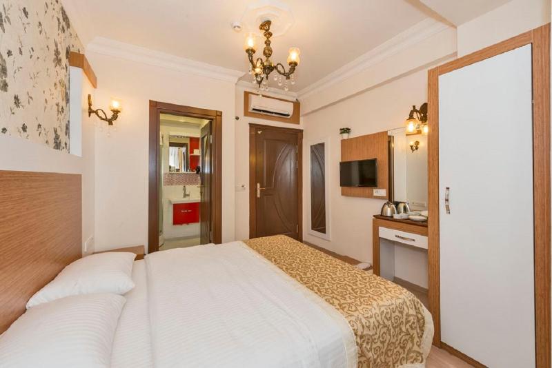 Raimond Hotel - image 11