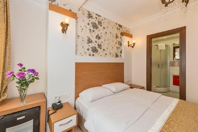 Raimond Hotel - image 7