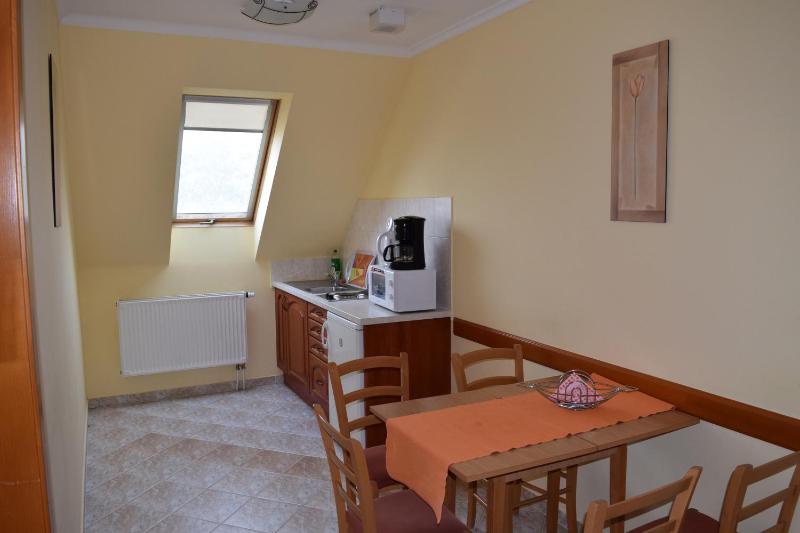 Deluxe Apartment image 2
