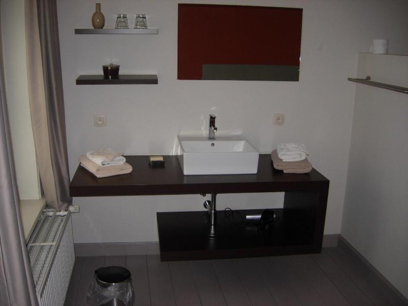 Double Room with Spa Bath image 1