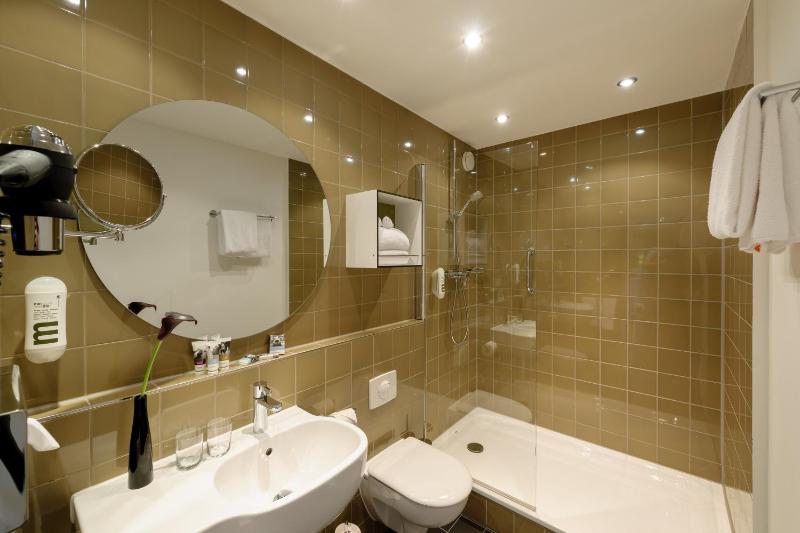Privilege Room image 3