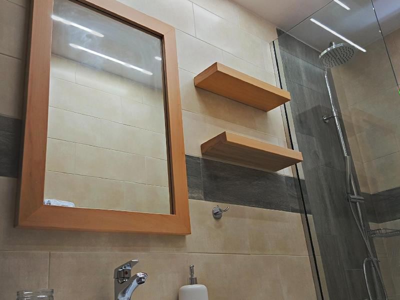 Apartment image 3