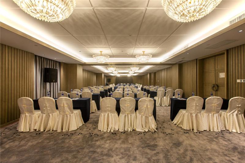 Wuhan Hongguang Hotel - image 25