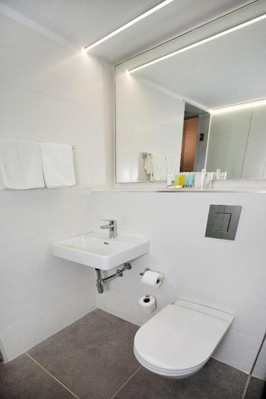 Superior Double or Twin Room image 2