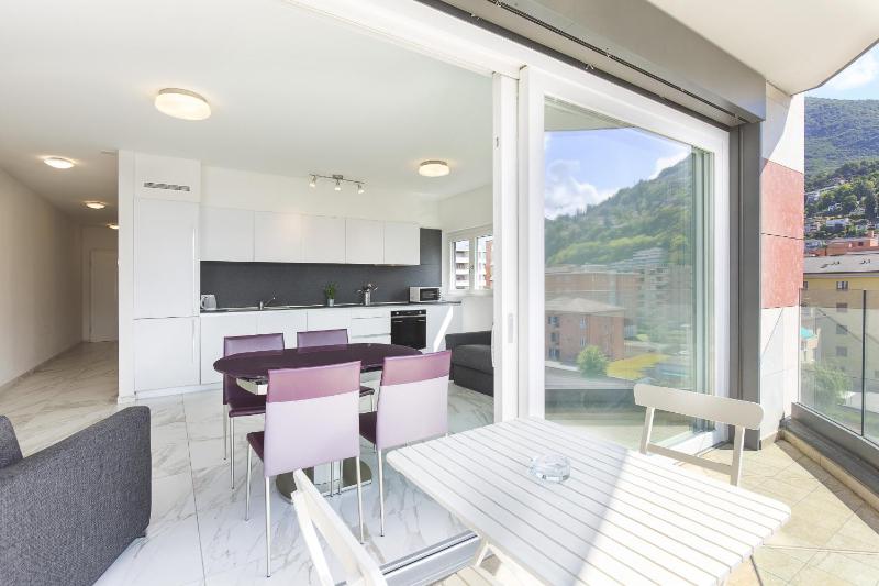 Apartment with Balcony image 4