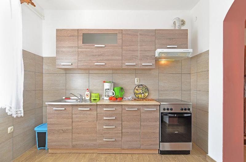 Apartment image 4