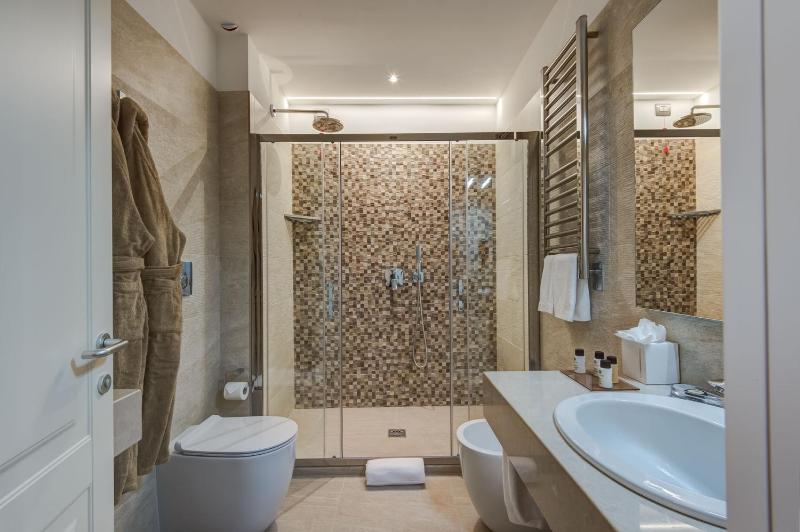 Double Room with Terrace image 1