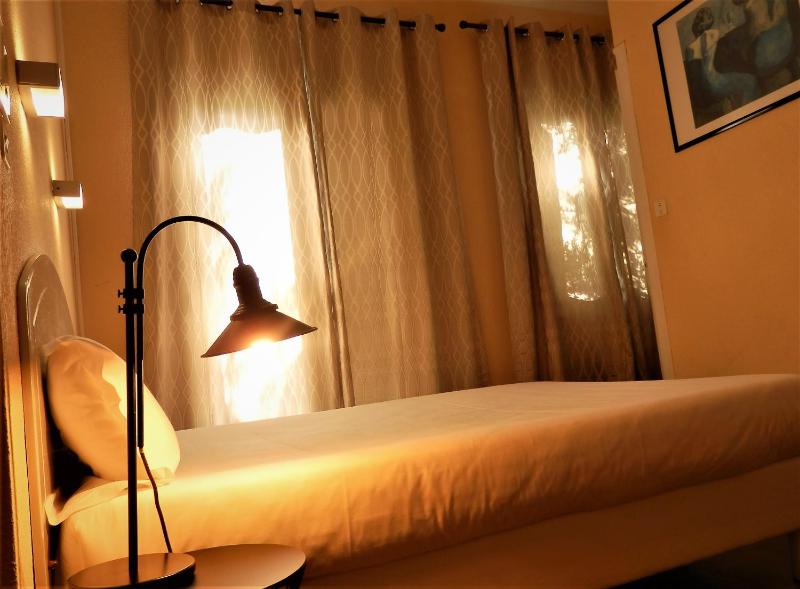 Single Room with Garden View image 1
