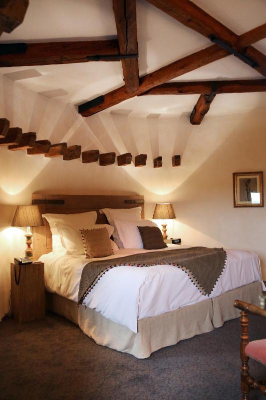 Deluxe Double Room image 1