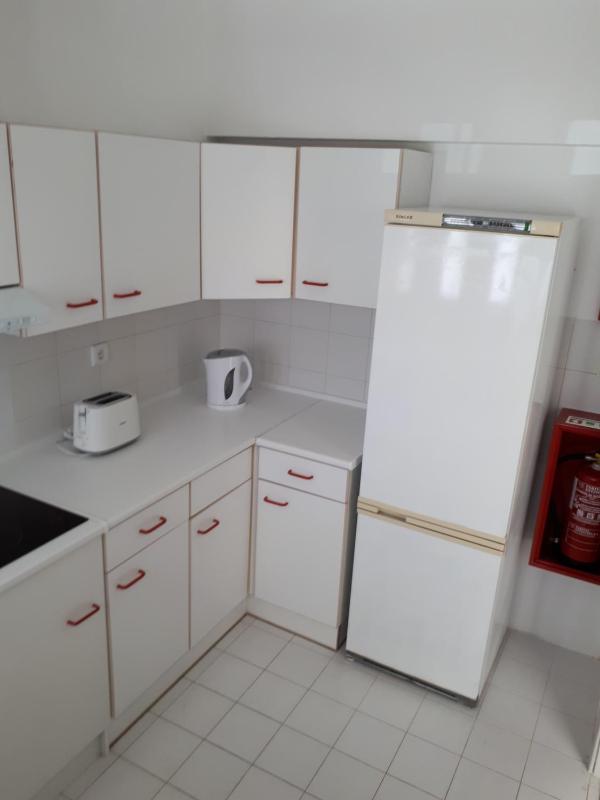 Two-Bedroom Apartment with Partial Sea View image 2