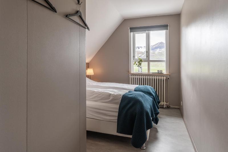 Double or Twin Room with Private Bathroom image 3