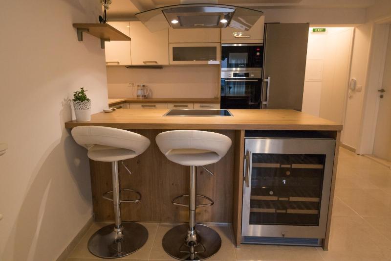 Superior Apartment image 4