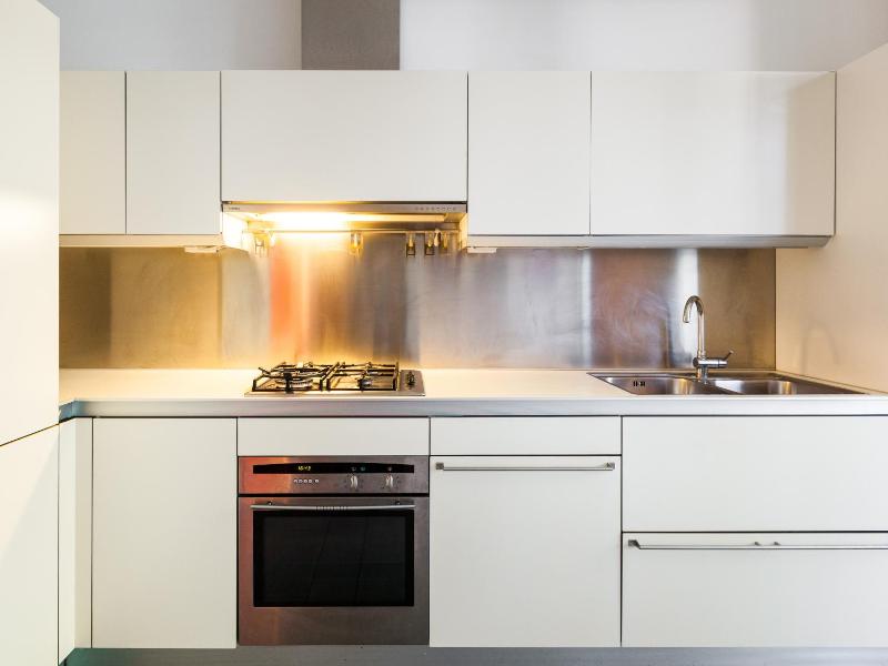 Four Bedroom Apartment image 4