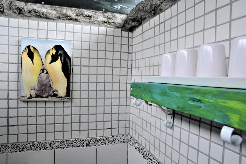 Quadruple Room with Private Bathroom image 2