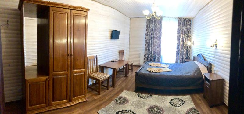 Standard Double or Twin Room image 3