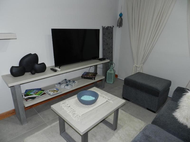 Umain - image 13