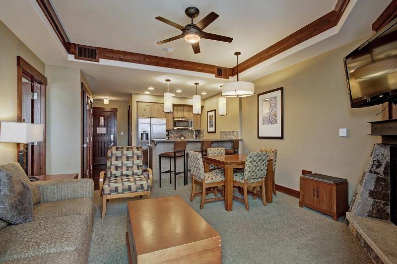 One-Bedroom Apartment image 1