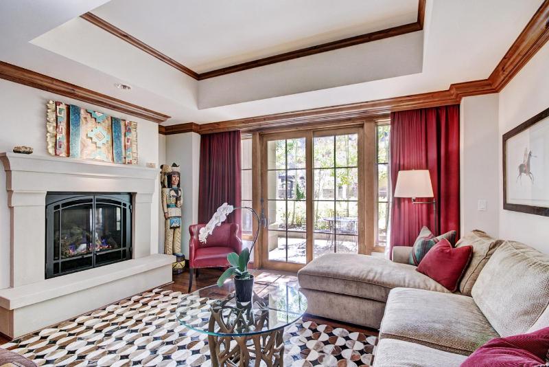 Exclusive 2BR Ritz-Carlton w Mountain Rustic Décor Save 20% on 7 Nights! - image 16