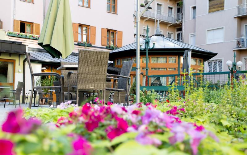 Corvin Hotel Budapest Sissi Wing - image 10
