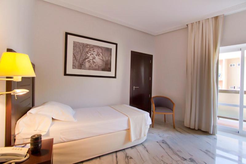 Single Room image 1