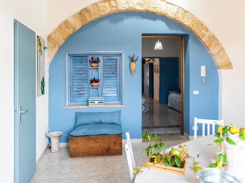 L' Arena Suite - Sicilian style 140 mq flat with balcony and Arena seeview - image 1