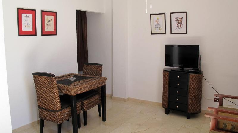 Bungalow (2 Adults + 2 Children) image 4