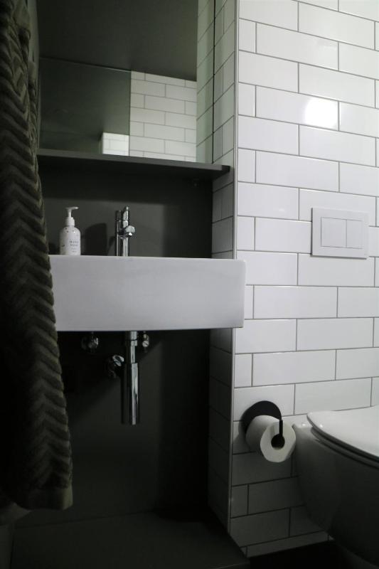 2 Bedroom Apartment FJALL image 2