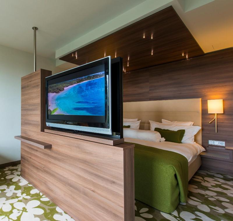 Executive Junior Suite image 3