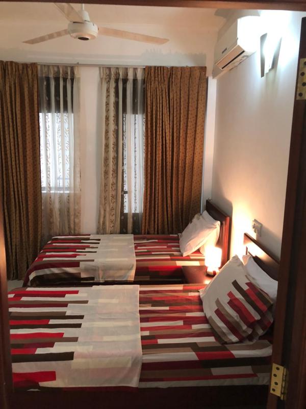 Hedges Court Residencies-2 Rooms with En-suite baths 3 plus Beds Visitors Bath 104 sqm spacious Apartment - image 12